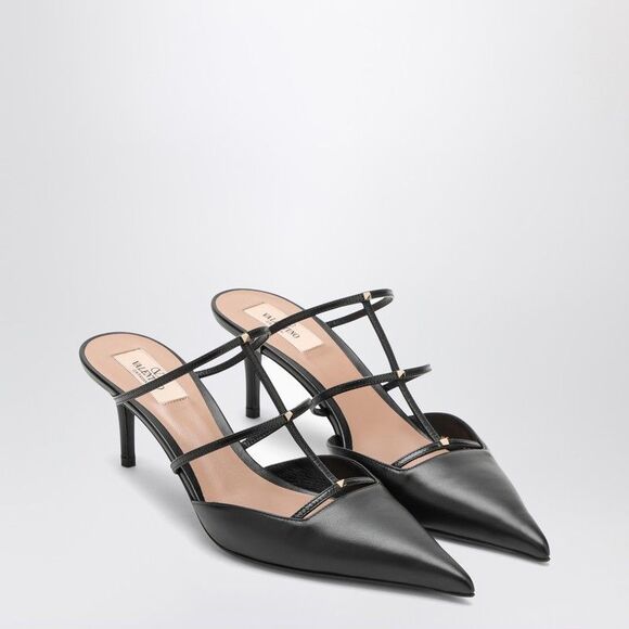 Rockstud Wispy Black Calfskin Mule 20mm main image 0